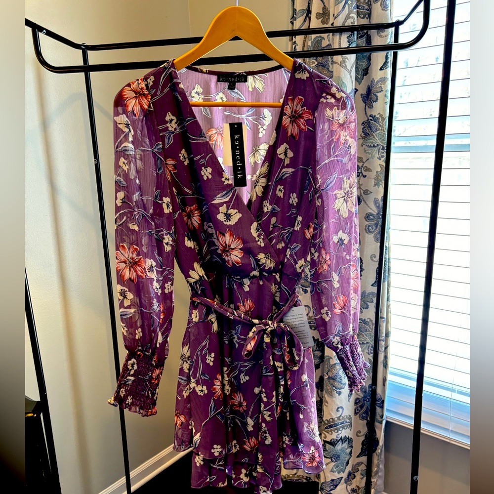 Kenedik Women’s Size L Dress NWT